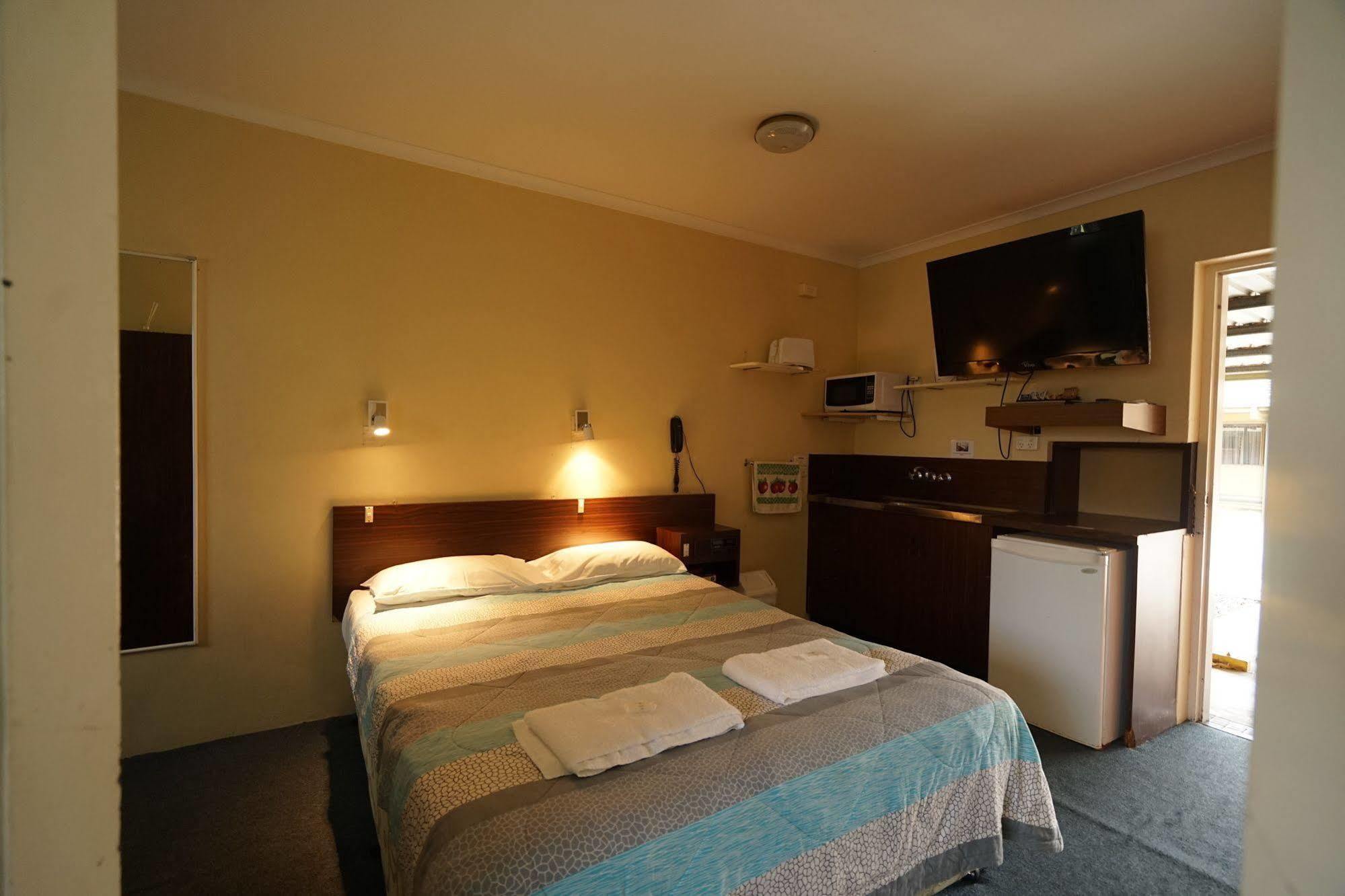 Casa Nostra Motel Mackay Esterno foto